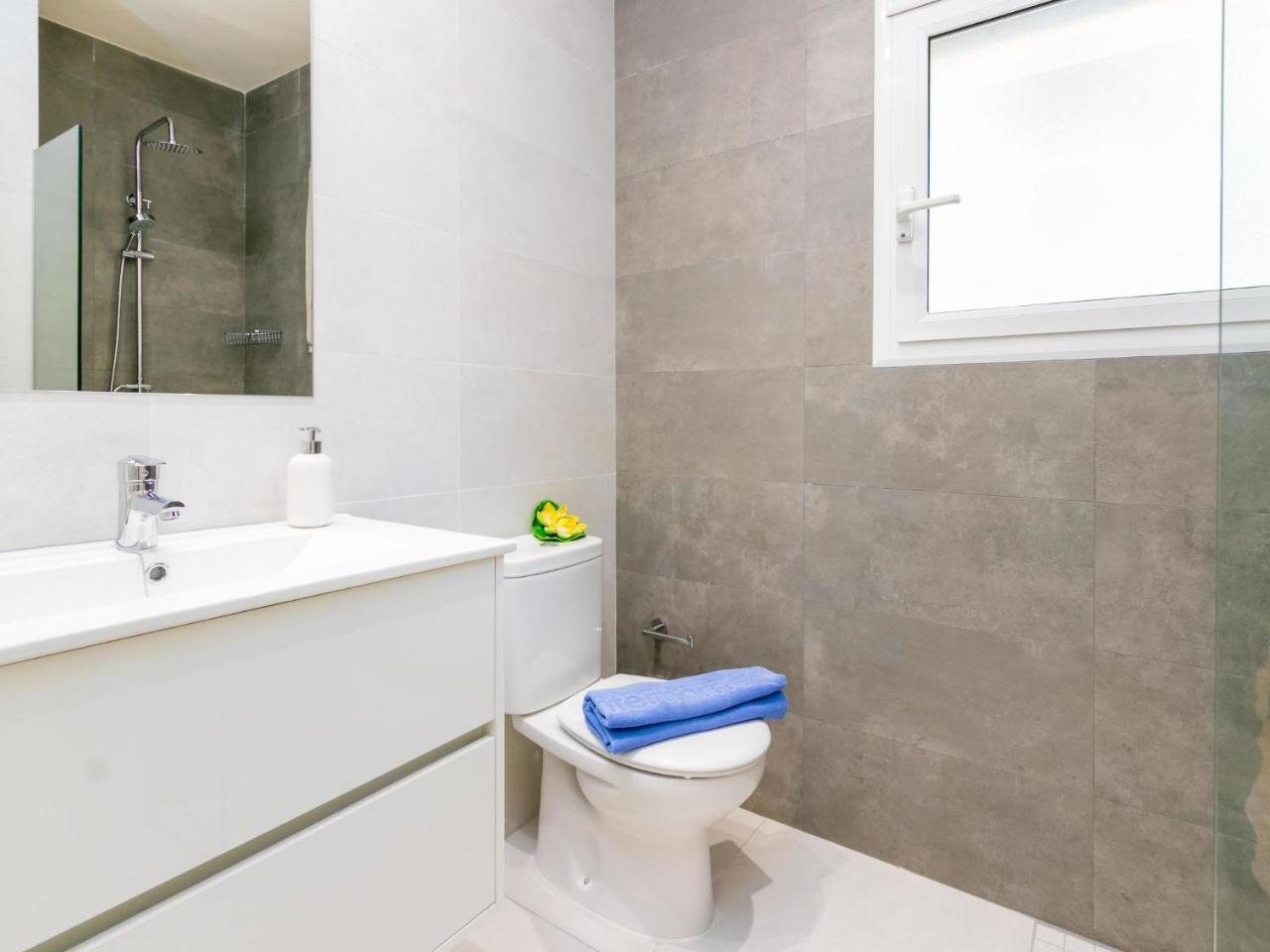 Apartment Velazquez-2 By Interhome Roses Exterior photo